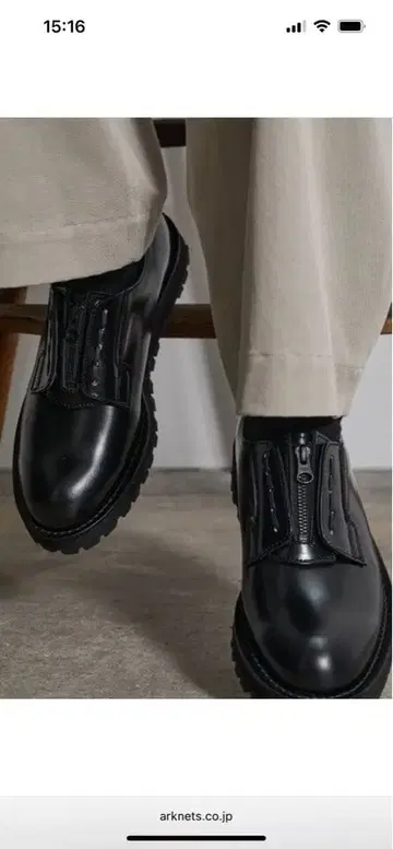 Danner 블랙 가죽 드레스 슈즈 지퍼 포함