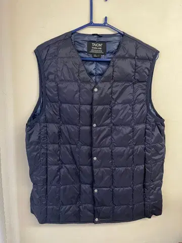 TAION 네이비 다운 베스트