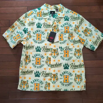 H&M 기묘한 이야기 셔츠 M