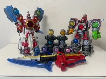 큐렌쟈 큐렌오, 기가토호오, 큐자 웨폰 등의 세트