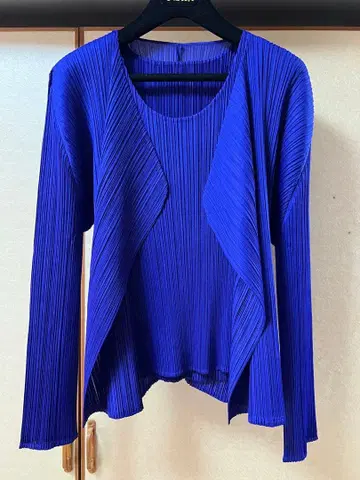 PLATS PLEASE 슬리브리스 보라색 플리츠