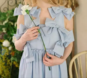 [ 쿠티르와 레트로 ] 리본 슬리브리스 티어드 원피스