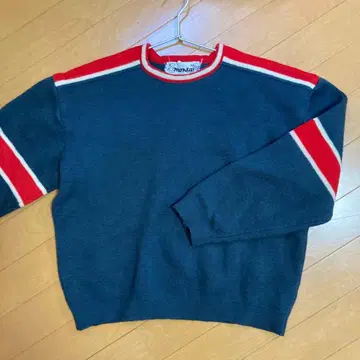 Montant 네이비 레드 니트