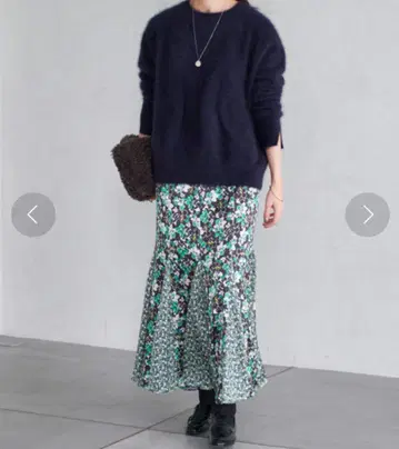 시착만 한 상품 IENA Deveaux Flower Mix 스커트 38