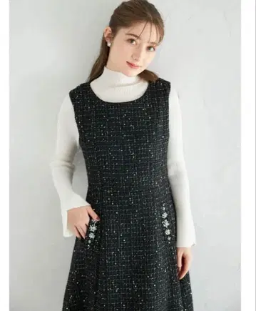 토코 포켓 펄 비쥬 장식 스팽글 트위드 원피스 미착용