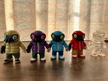 VAG One.up 한정판 크툴루오이드 전 5종 세트