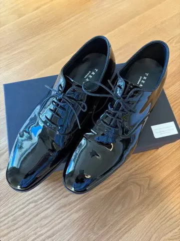 트리트 드레싱 신랑 블랙 에나멜 신발