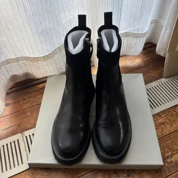 유나이티드 애로우즈 숏부츠 L 24.5~25