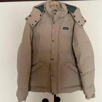 Patagonia 후드 부착 다운 자켓 베이지