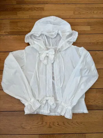 핑크하우스 화이트 후드 부착 셔츠