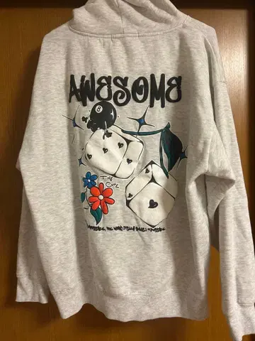 AWESOME 주사위 디자인 후드티 그레이