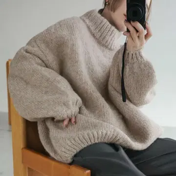 [셀렉트모카] 로우 게이지 하이넥 오버 볼륨 슬리브 니트