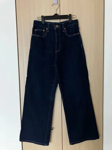 플라스테 다크 블루 와이드 데님