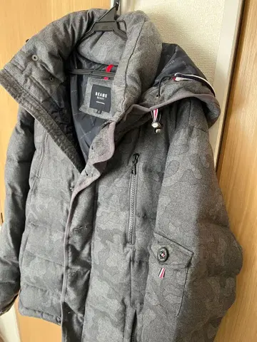 BEAMS HEART 그레이 카모플라쥬 다운 자켓 L