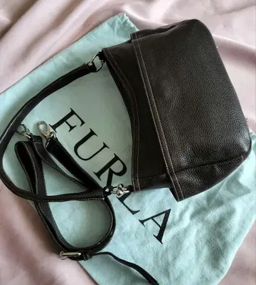 FURLA / 소가죽제 / 숄더백