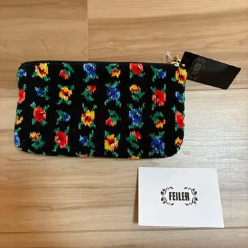 페이러 카리나 패턴 파우치