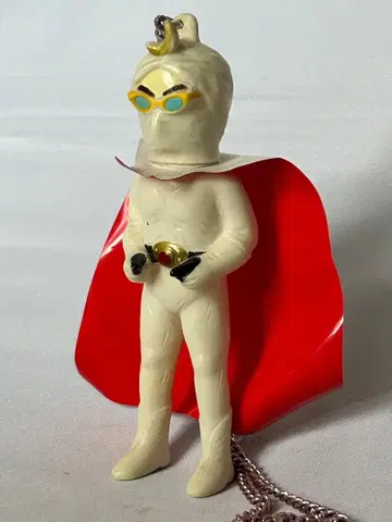 월광 가면 펜던트 피규어