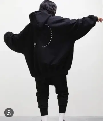 minsobi 빅 실루엣 후드티 블랙