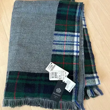 BRAHMIN 체크 무늬 스톨