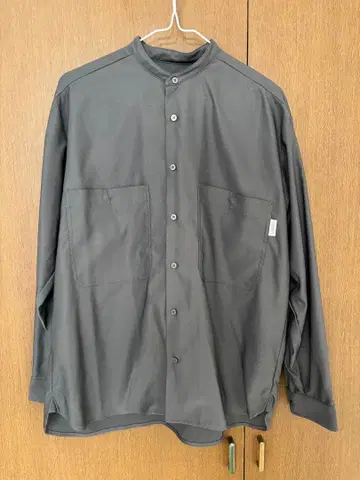 universal overall 긴팔 셔츠 차콜 그레이 S