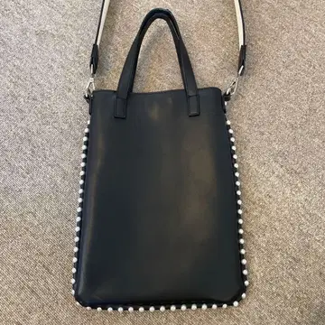 파피요네 인조 가죽 블랙 펄 장식 백