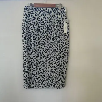 새상품 페넬 fennel 타이트 스커트 레오파드 38 야마다야