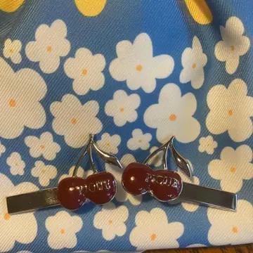 PIQUE 체리 헤어핀