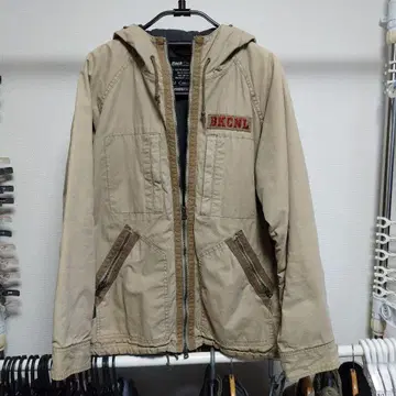 BackChannel 베이지 밀리터리 자켓 M