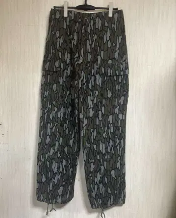 [ 구제 의류 ] 트레버크 카모 무늬 카고 팬츠 y2k