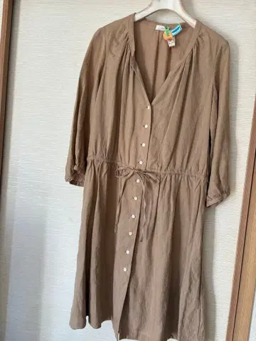 ina 베이지 원피스 7부 소매