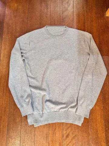 ATTACHMENT 그레이 크루넥 스웨터 맨투맨