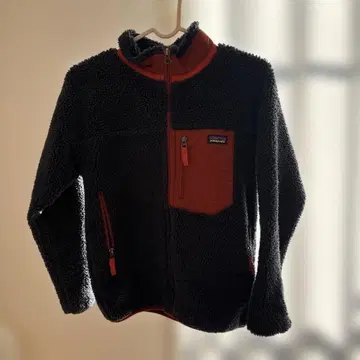 patagonia 플리스 자켓 L 블랙/빨간색
