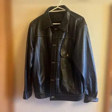 블랙 퍼스트 모델 가죽 자켓 UNION MADE 안감은 매우 따뜻한 원단
