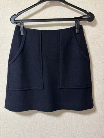 네이비 미니 스커트