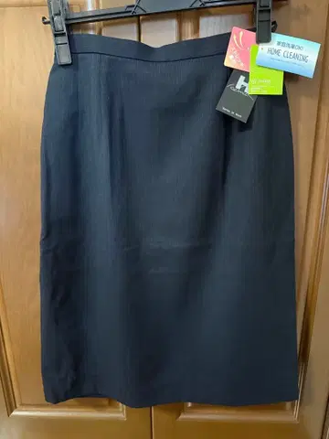 [ 새상품 ] 스트레치 네이비 타이트 스커트 9호 사무복