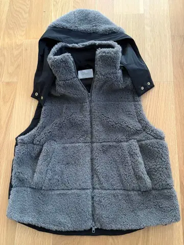 마렛멧 후드 부착 그레이 퍼 베스트 그레이