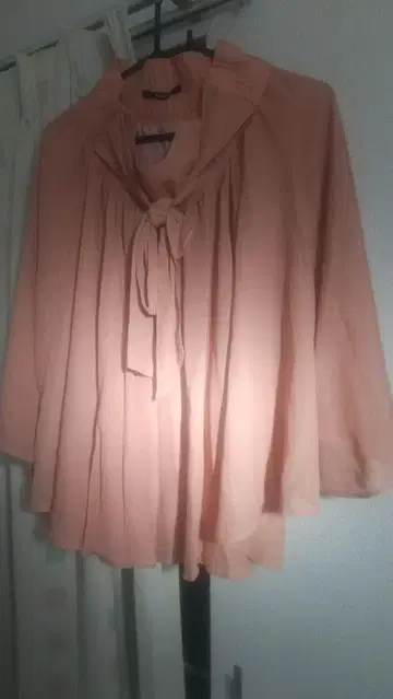 Kastane 블라우스 + index 캐주얼 미니 팬츠