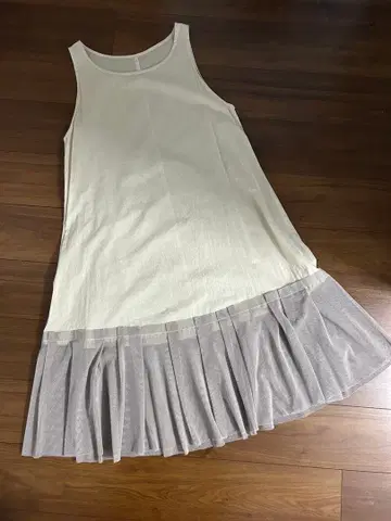 센소유니코 아라카제 이너 드레스