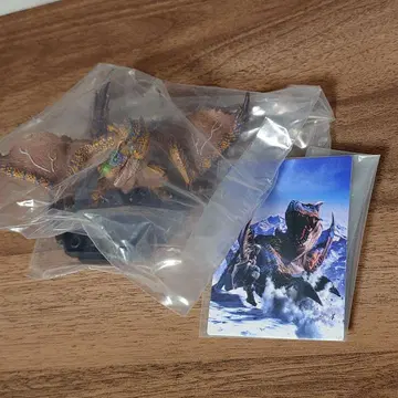 몬스터 헌터 티가렉스 피규어