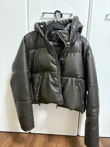 ZARA 후드 부착 다운 자켓 M 다크 그레이