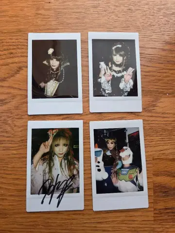 HIZAKI 폴라로이드 4장