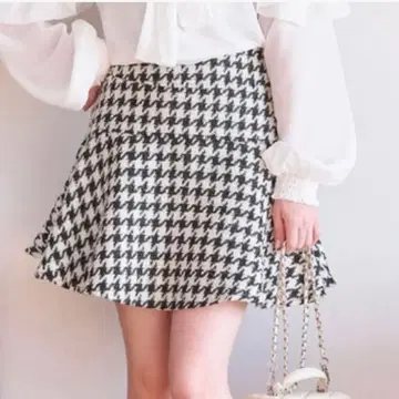 티티앤코 라메 믹스 하운드투스 체크 자카드 치마바지