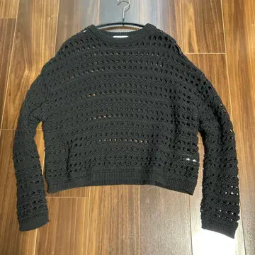 앙셰느망 크로셰 편물 블랙 스웨터