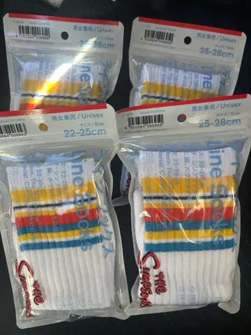 4켤레 훼미리마트 라인 양말 / 심슨 훼미리마트