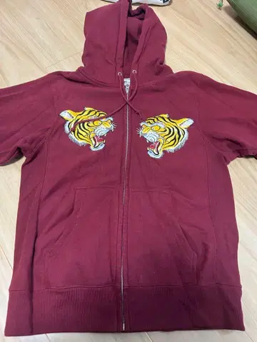 core fighter 트라 자수 풀 집업 후드티 버건디