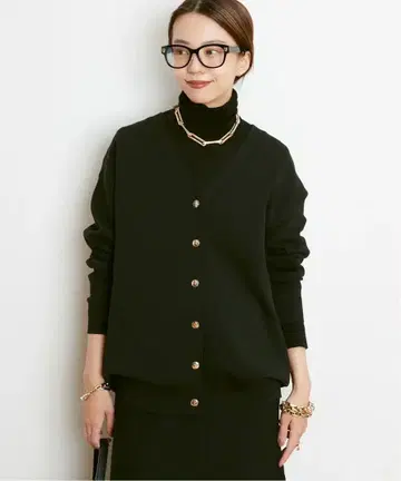 Smooth knit 가디건 두즈엠 클래스 MUSE