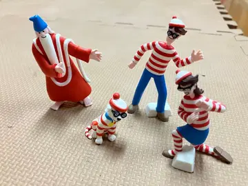 월리 피규어 4체 세트