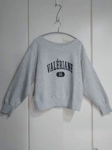 맨투맨 그레이 칼리지 로고 맨투맨 2WAY OPAQUE.CLIP