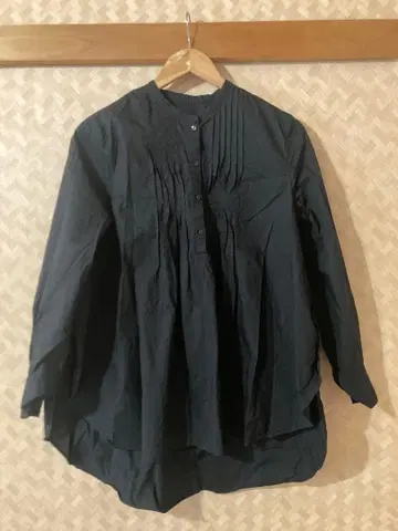 핀턱 블라우스 pattern rosso