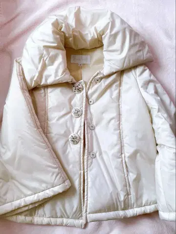 질스튜어트 비쥬 아우터 코트 7부 소매